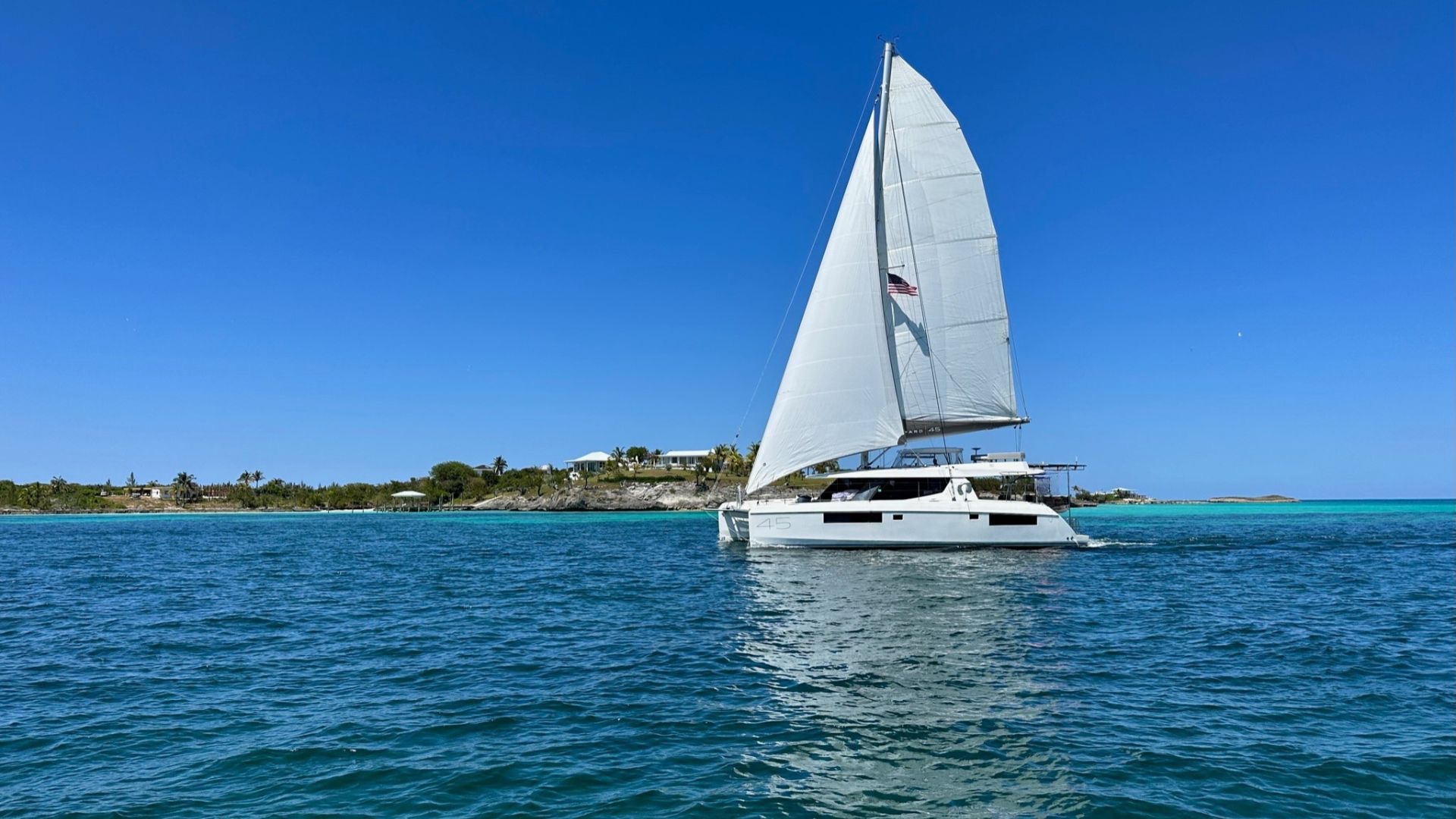 Specialized in the Catamaran Sales Market