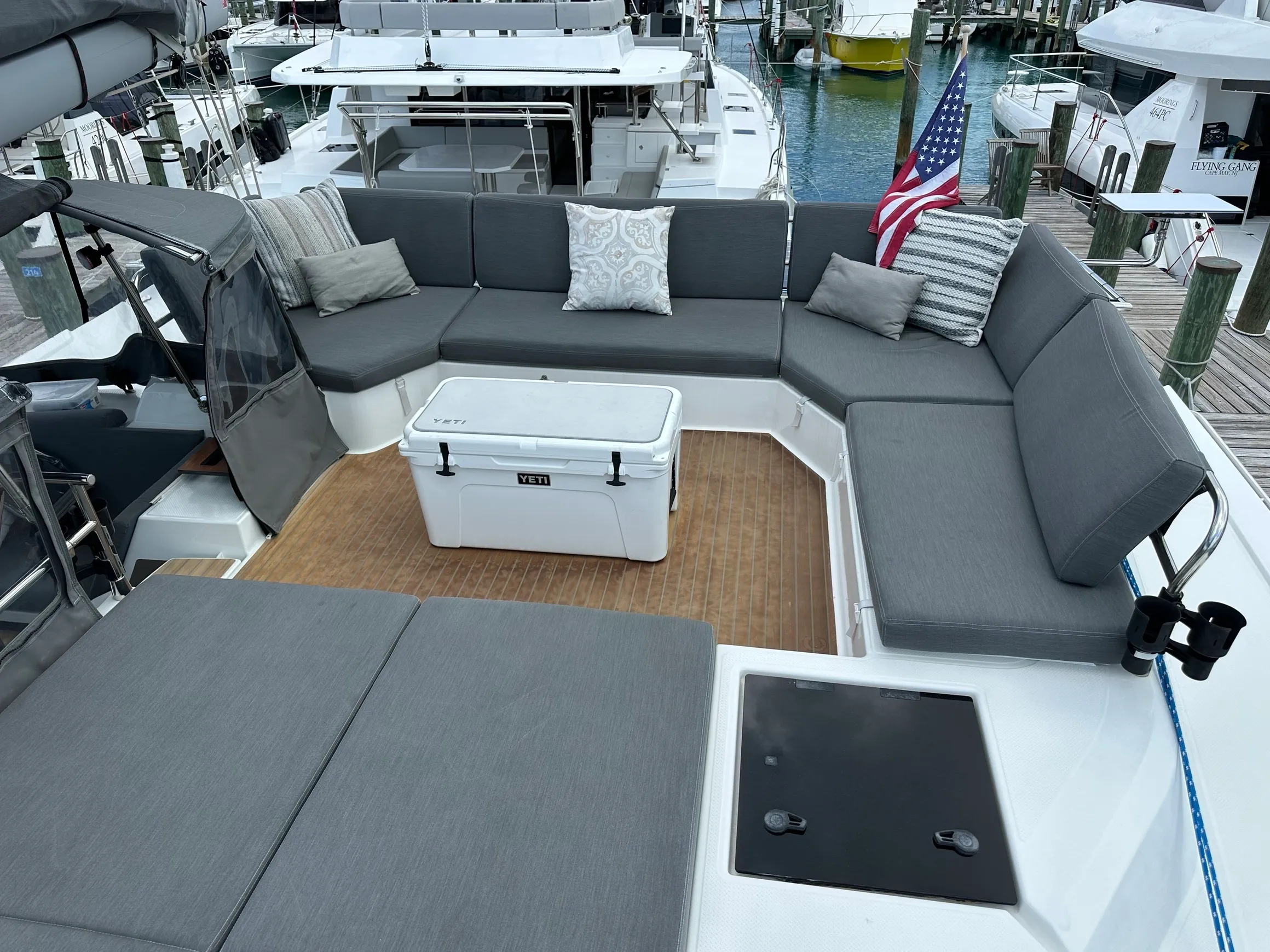 Boat image 9